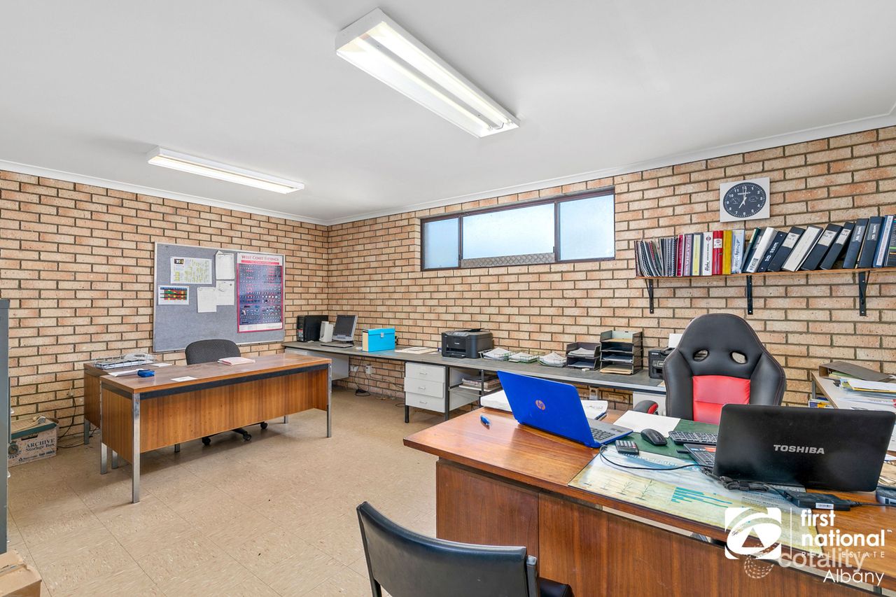 11 Tobruk Rd, Jerramungup, WA 6337