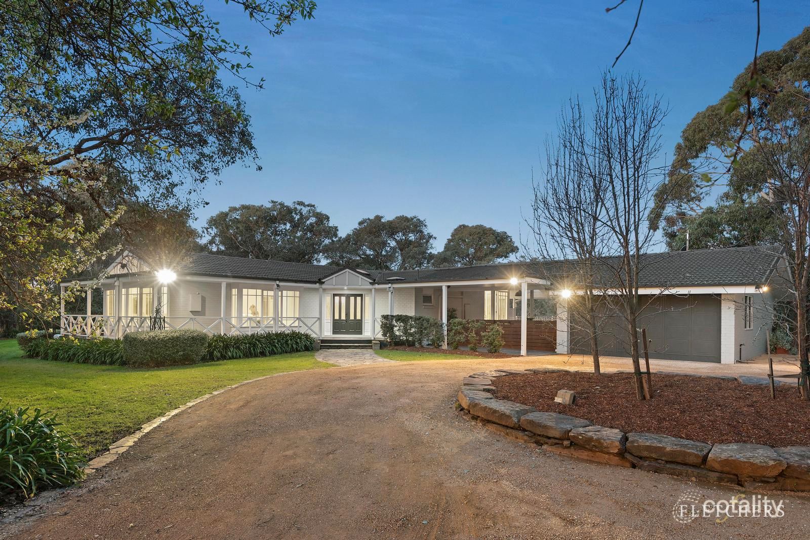 22 Hillcrest Rd, Warrandyte South, VIC 3134