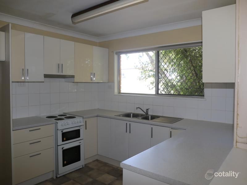 14 Gilbert Cres, Warwick, QLD 4370