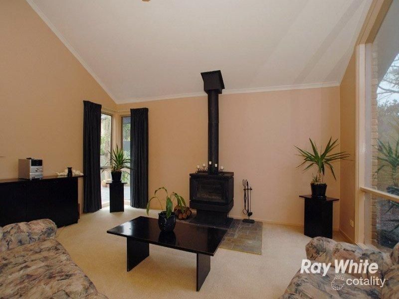 11 Heron Cl, Blind Bight, VIC 3980