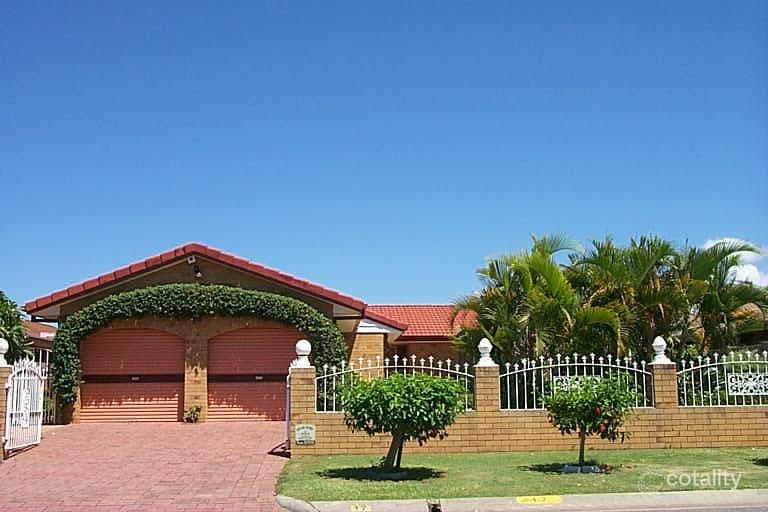 17 Angelica St, Elanora, QLD 4221