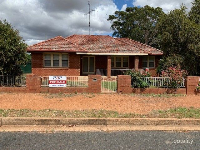 56 Derribong St, Peak Hill, NSW 2869