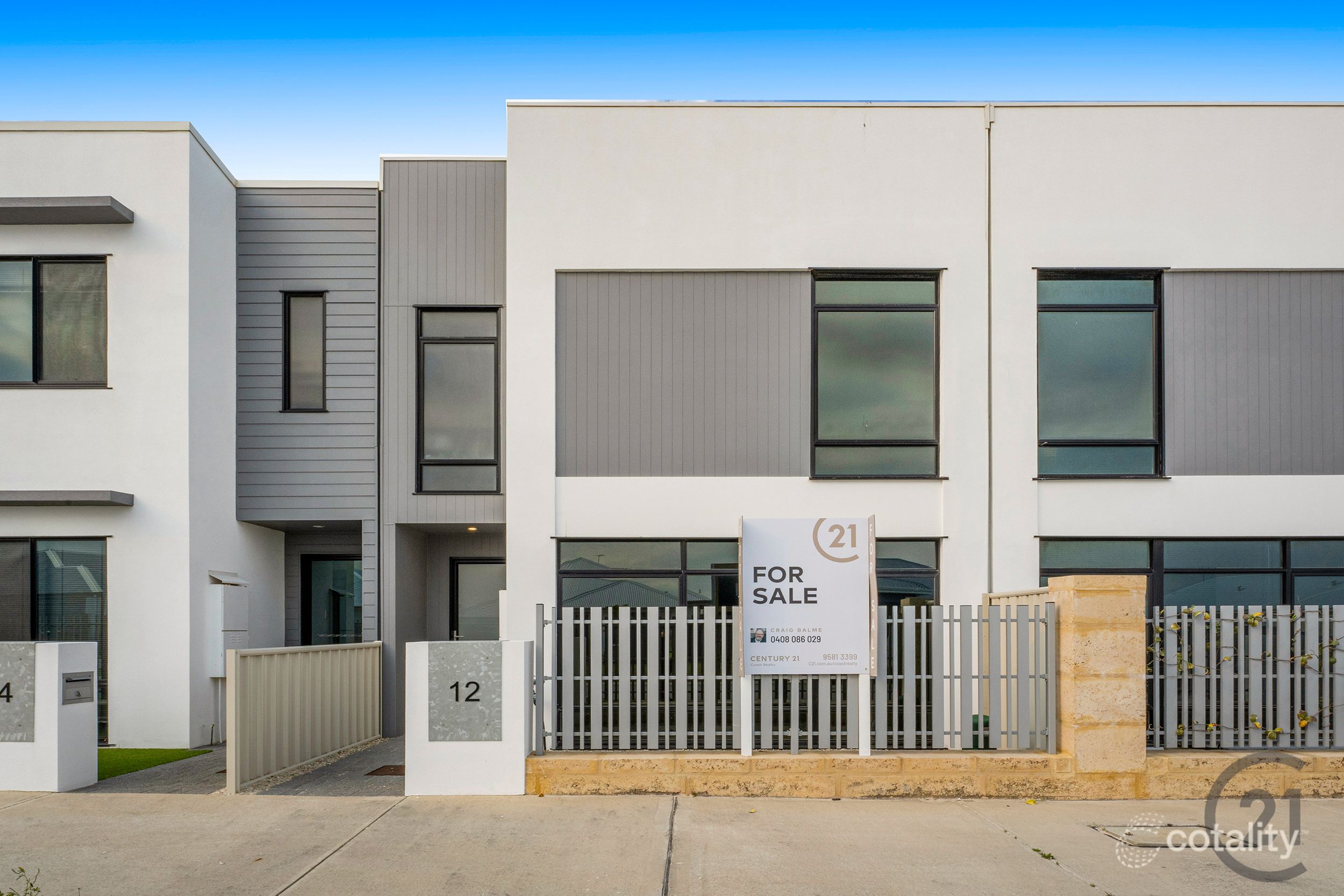 12 Ginrock Way, Golden Bay, WA 6174