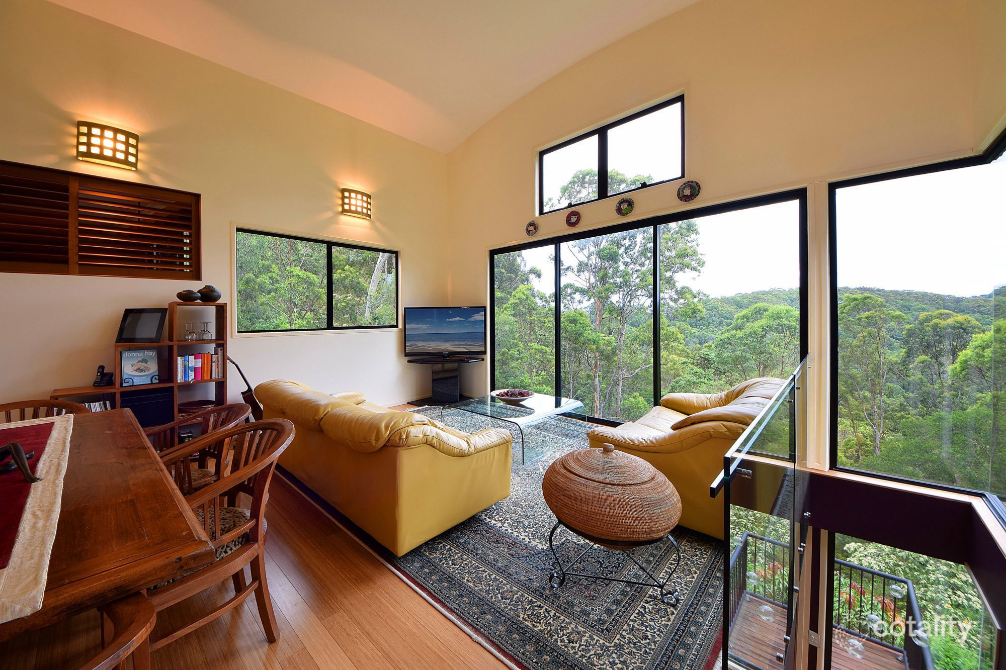 35 Wattlebird Ct, Currumbin Valley, QLD 4223