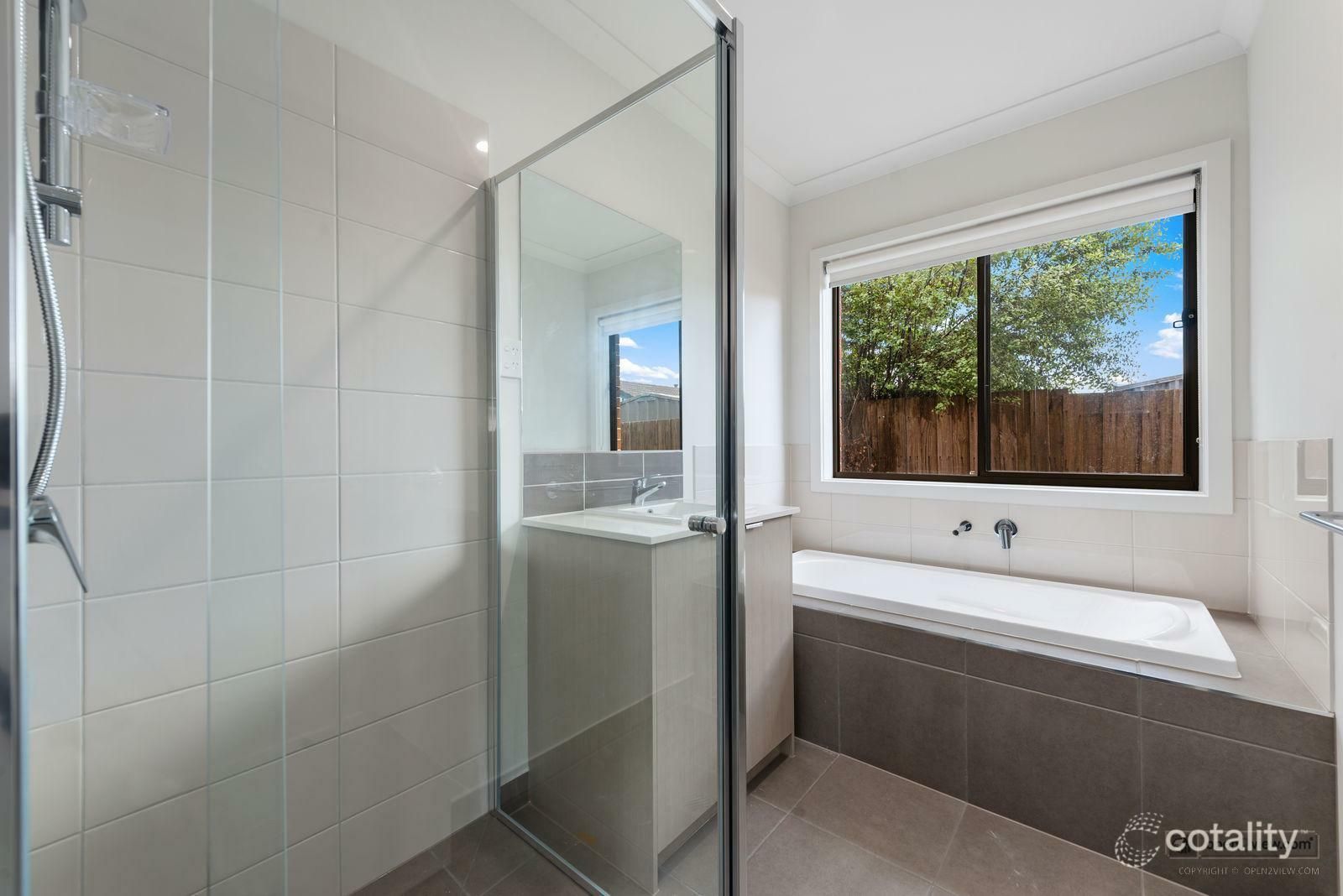 21 Lord Pl, Morwell, VIC 3840