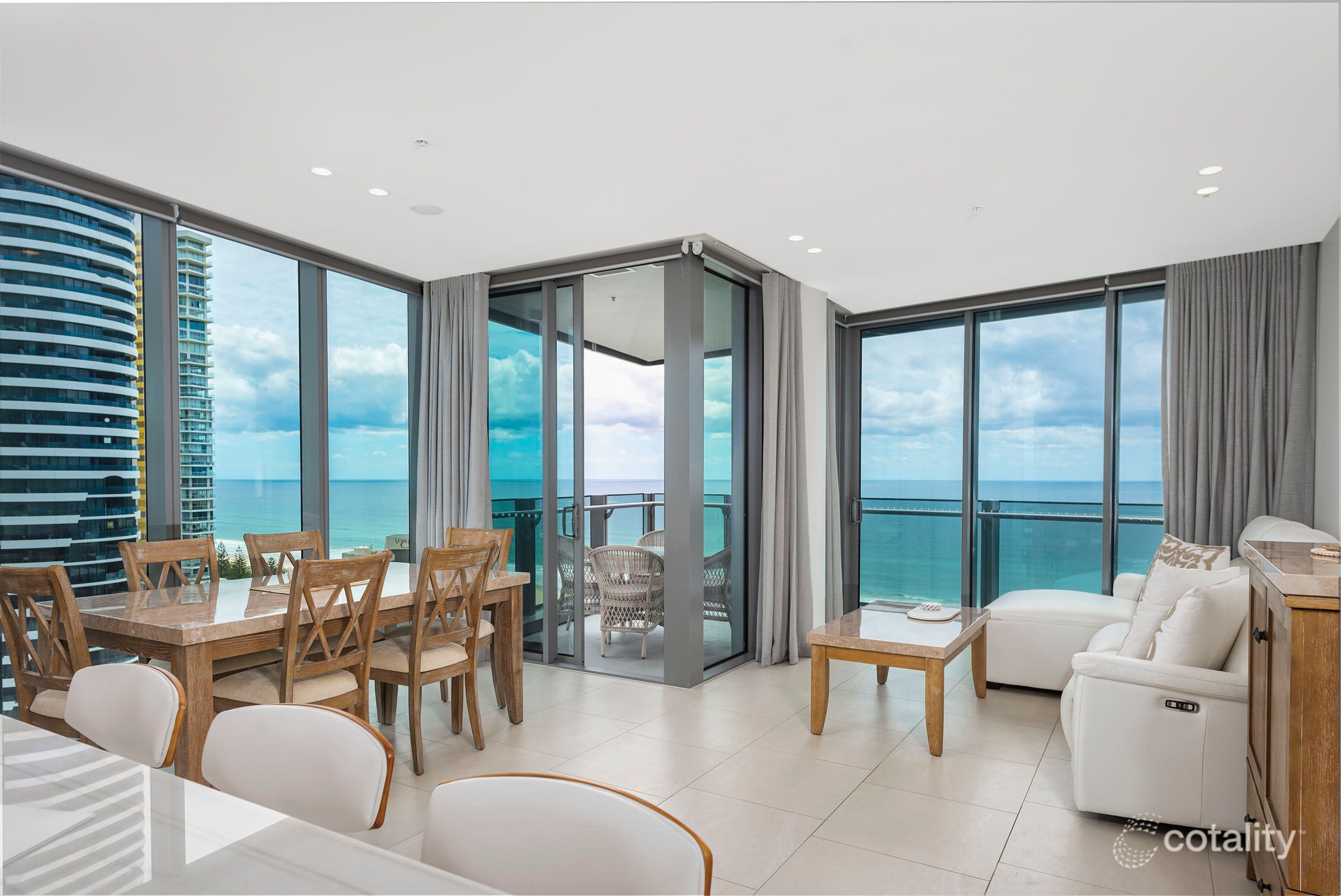 1901/12 Philip Ave, Broadbeach, QLD 4218