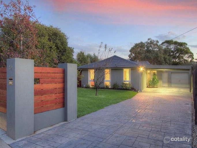 42 Hughes Ave, Edithvale, VIC 3196