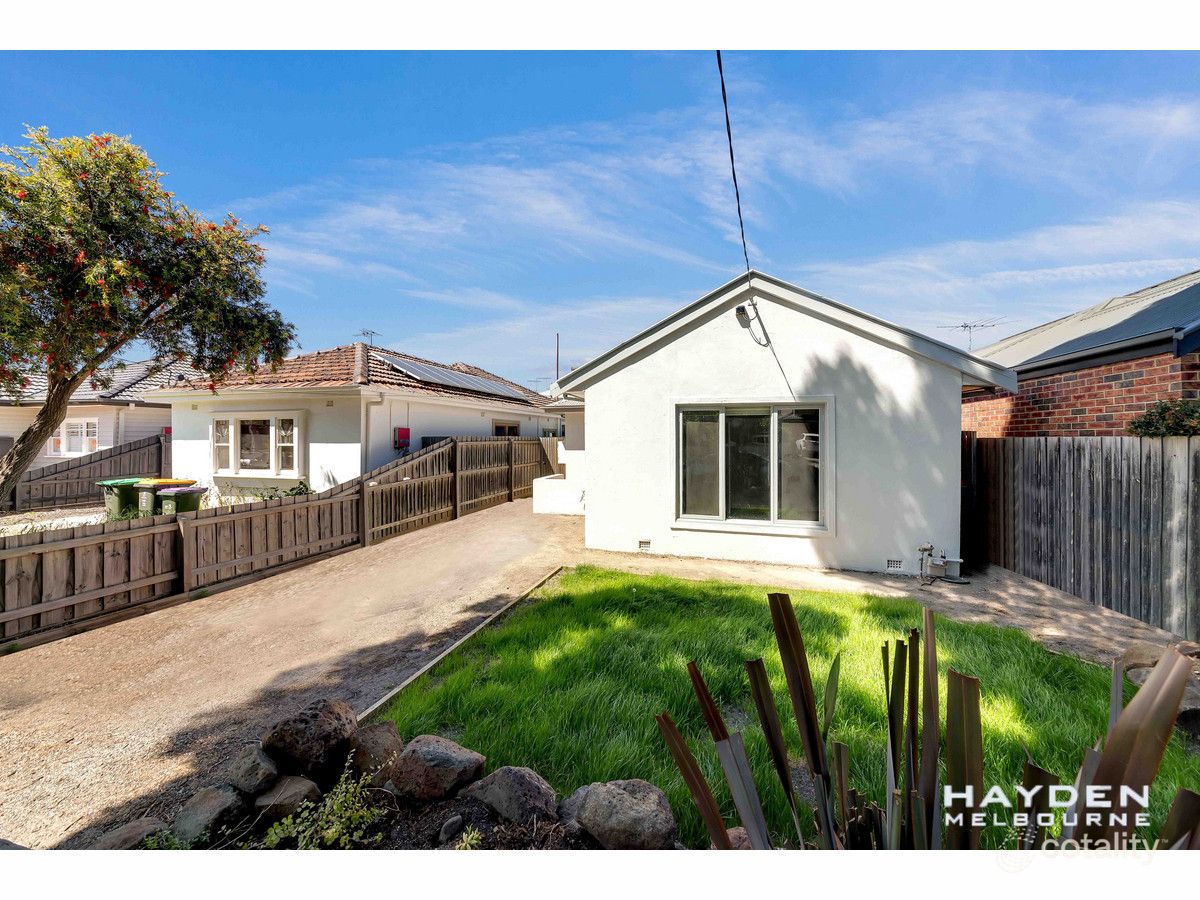 25 Monmouth St, Newport, VIC 3015
