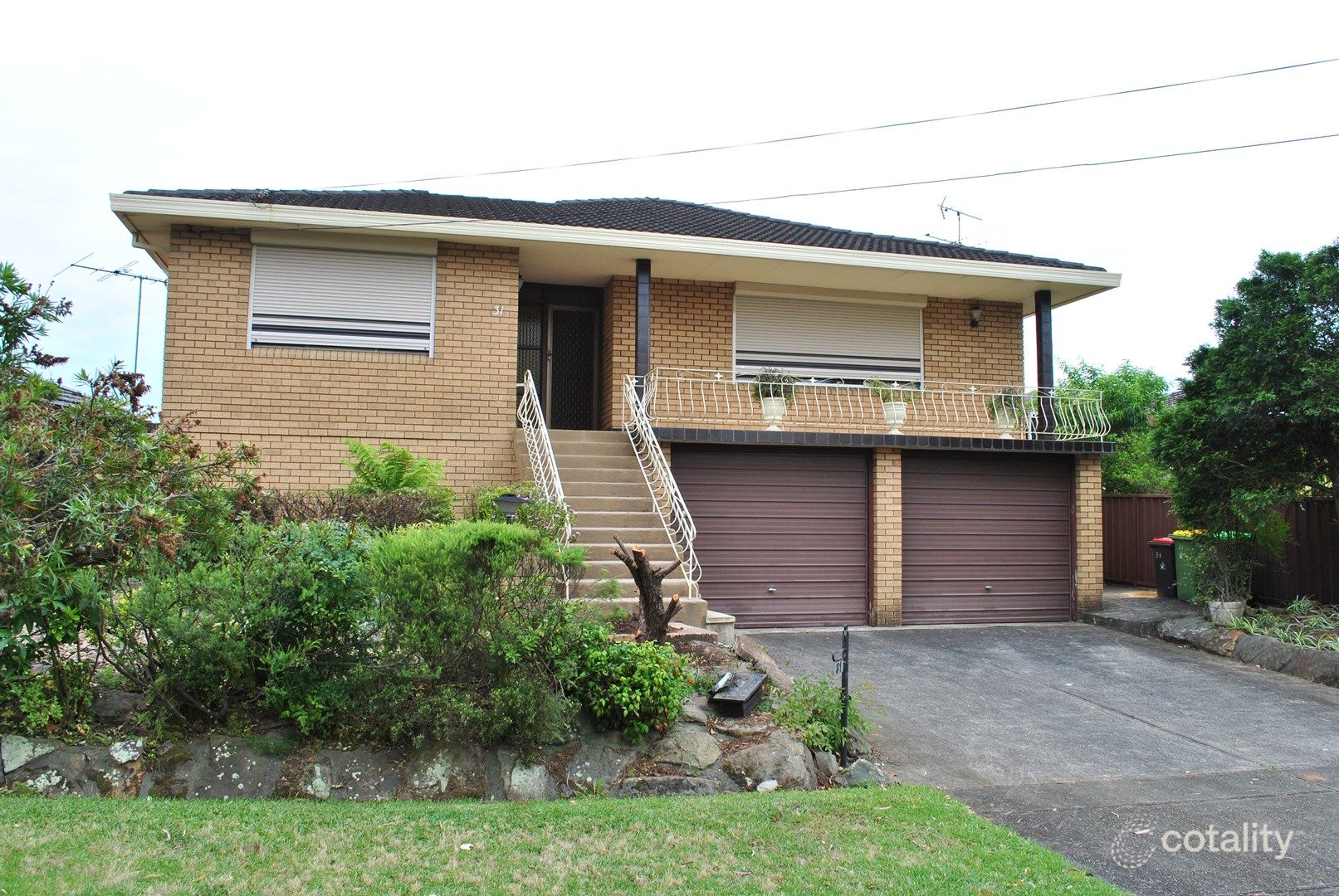 31 Lincoln Rd, Georges Hall, NSW 2198