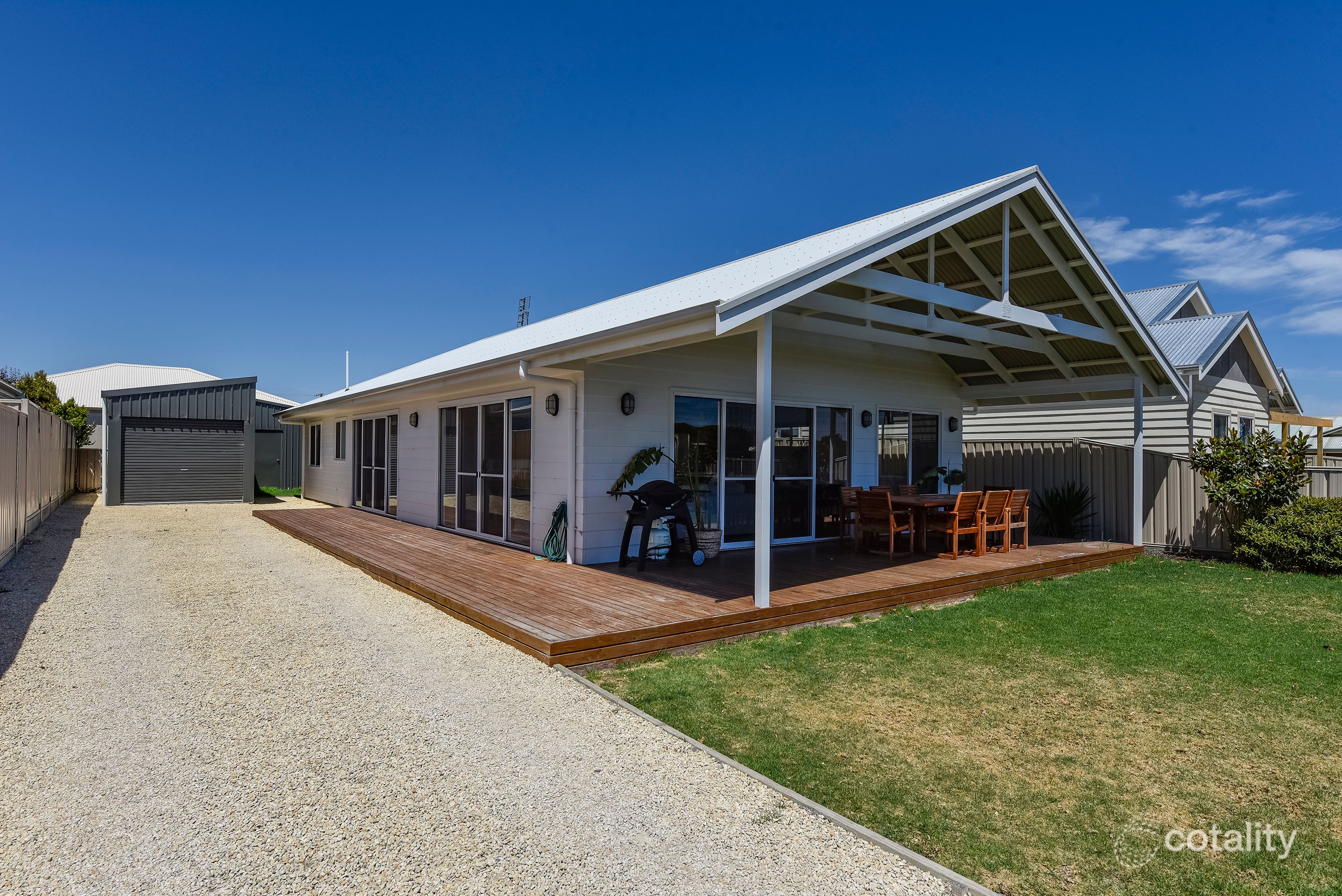 17 Davenport St, Robe, SA 5276