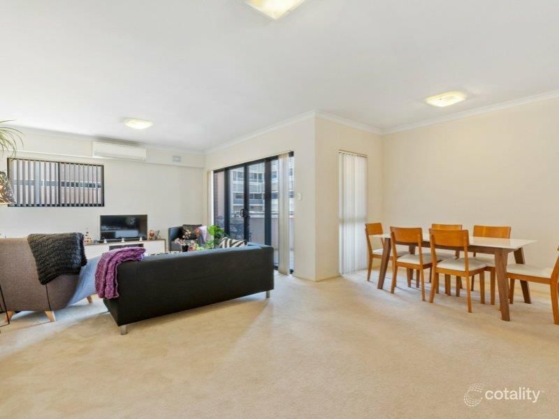 2 Stockton Bend, Cockburn Central, WA 6164