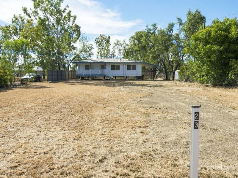 23 Baker St, Nebo, QLD 4742