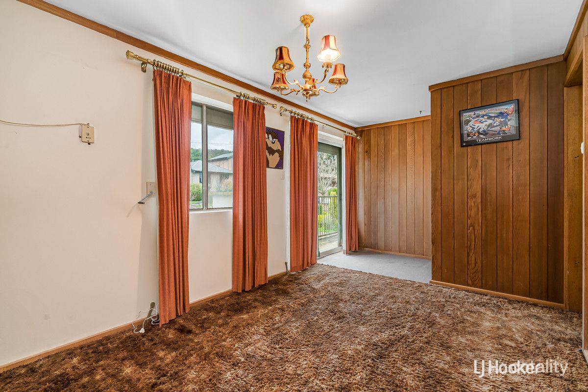 12 Euroa Ave, Banksia Park, SA 5091