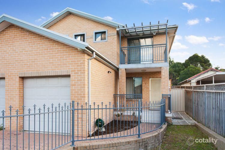 1/164a Targo Rd, Girraween, NSW 2145