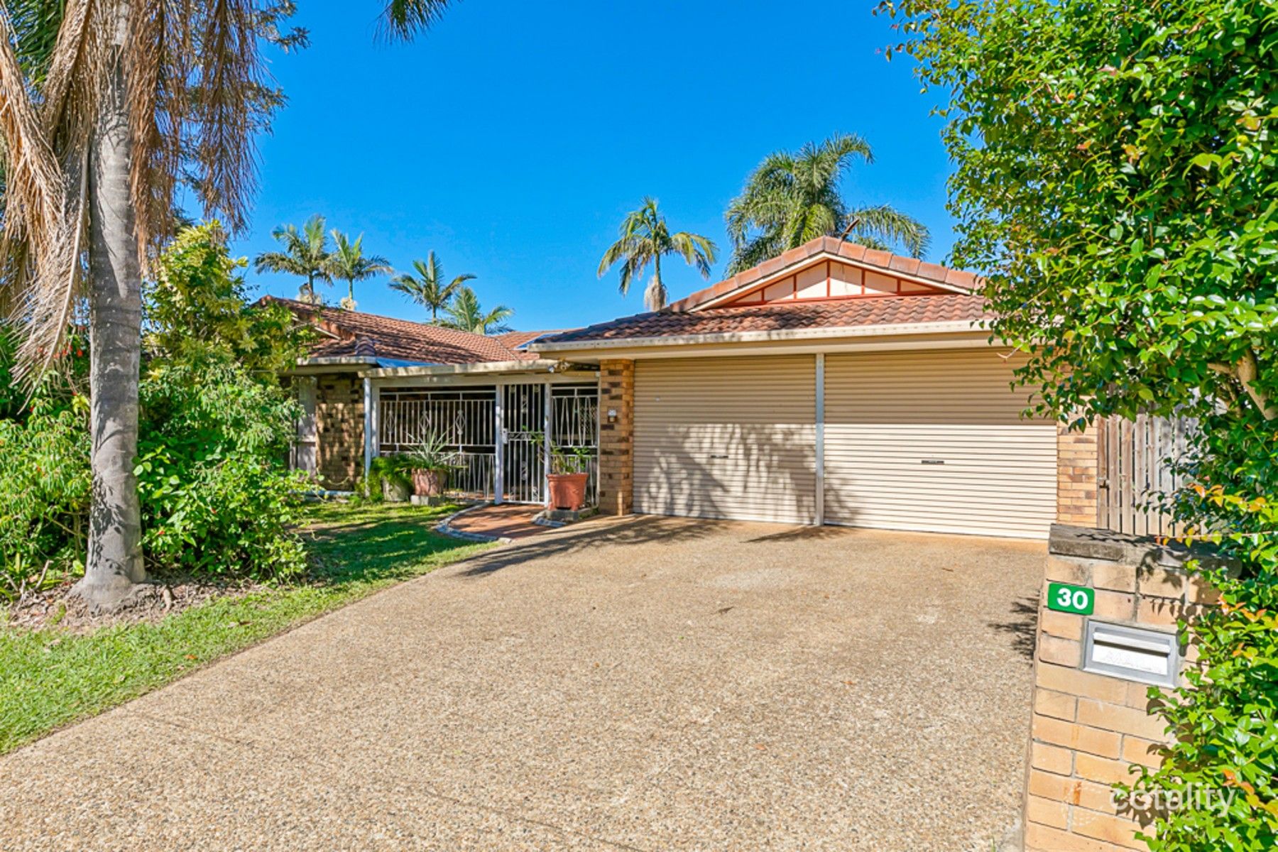 30 Benfer Rd, Victoria Point, QLD 4165