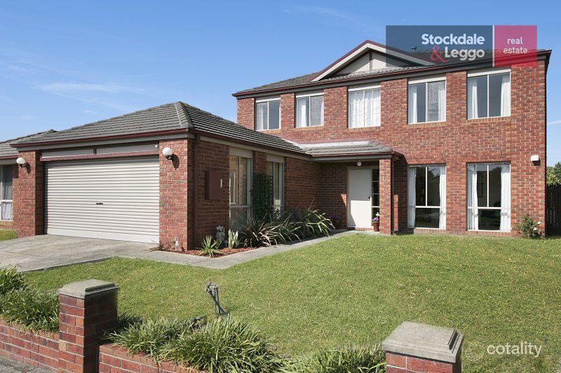 6 Camberwell Dr, Narre Warren, VIC 3805