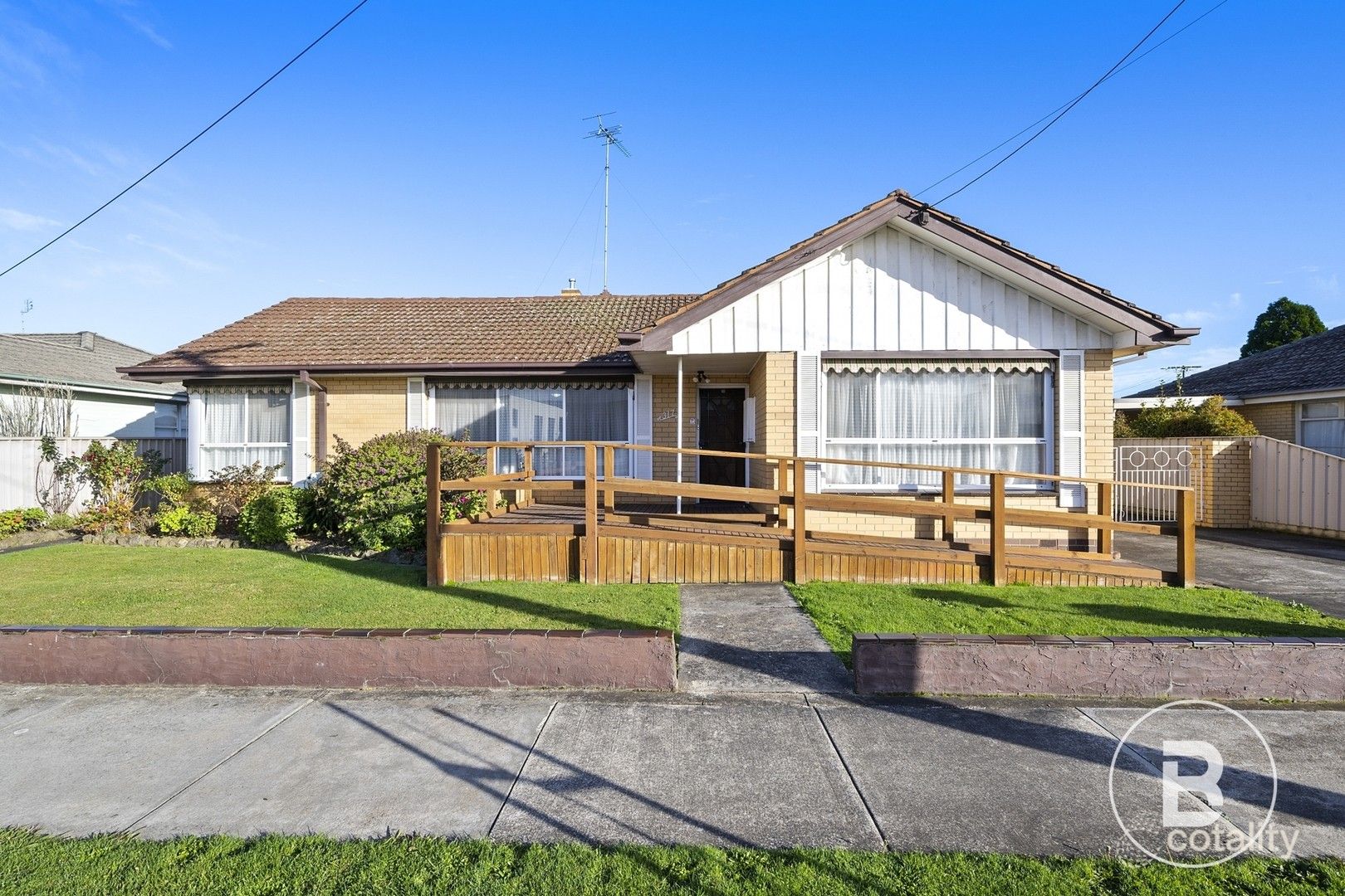 317 Dowling St, Wendouree, VIC 3355