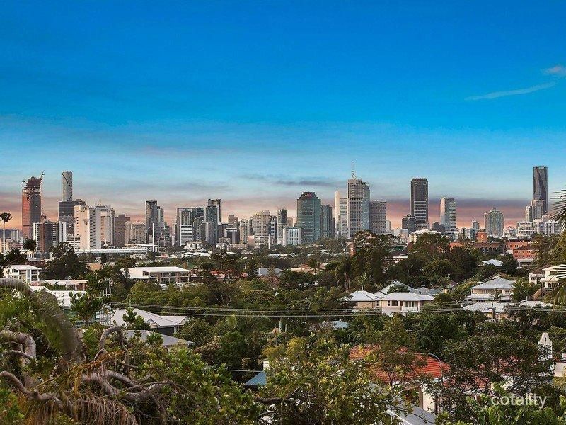 3a Soden St, Greenslopes, QLD 4120