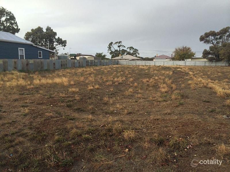 7 Luberta St, Nhill, VIC 3418