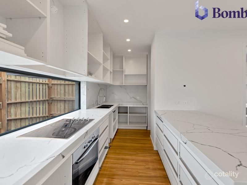 5 Acorn Cl, Mickleham, VIC 3064