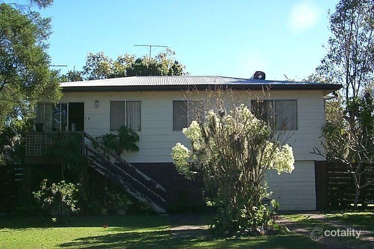 8 Wallace St S, Caboolture, QLD 4510