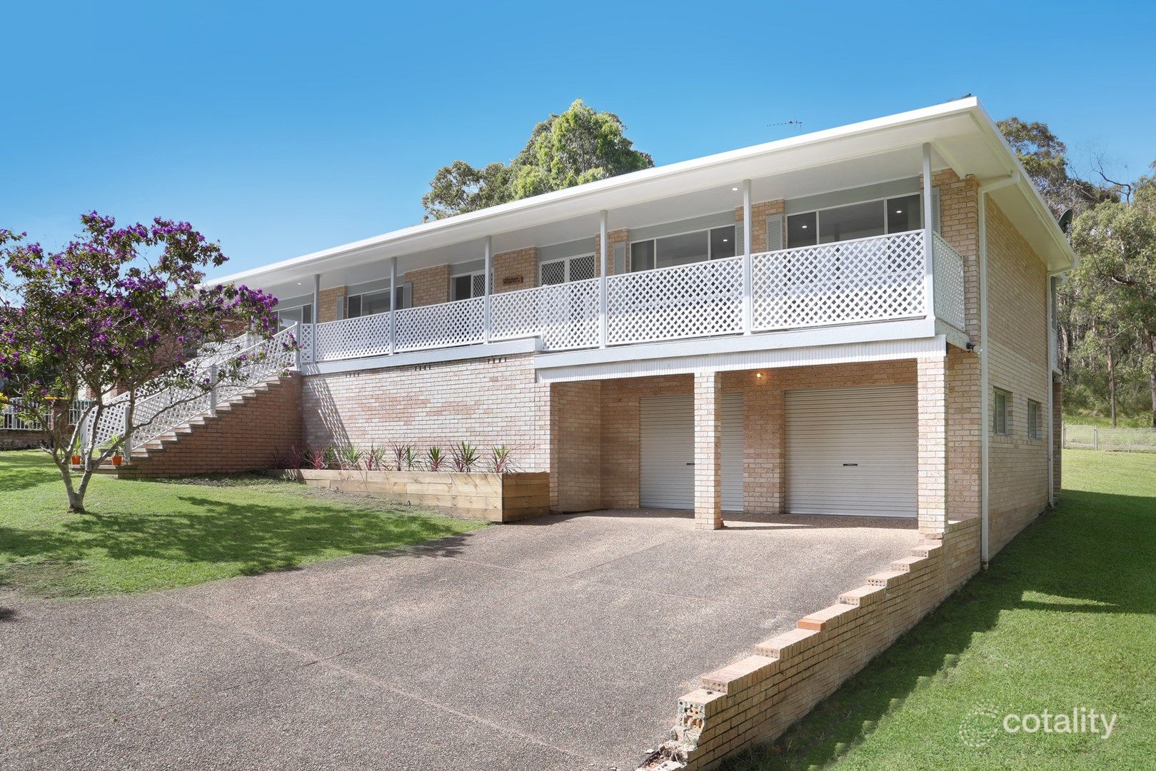 8 Crosswinds Cl, Nords Wharf, NSW 2281