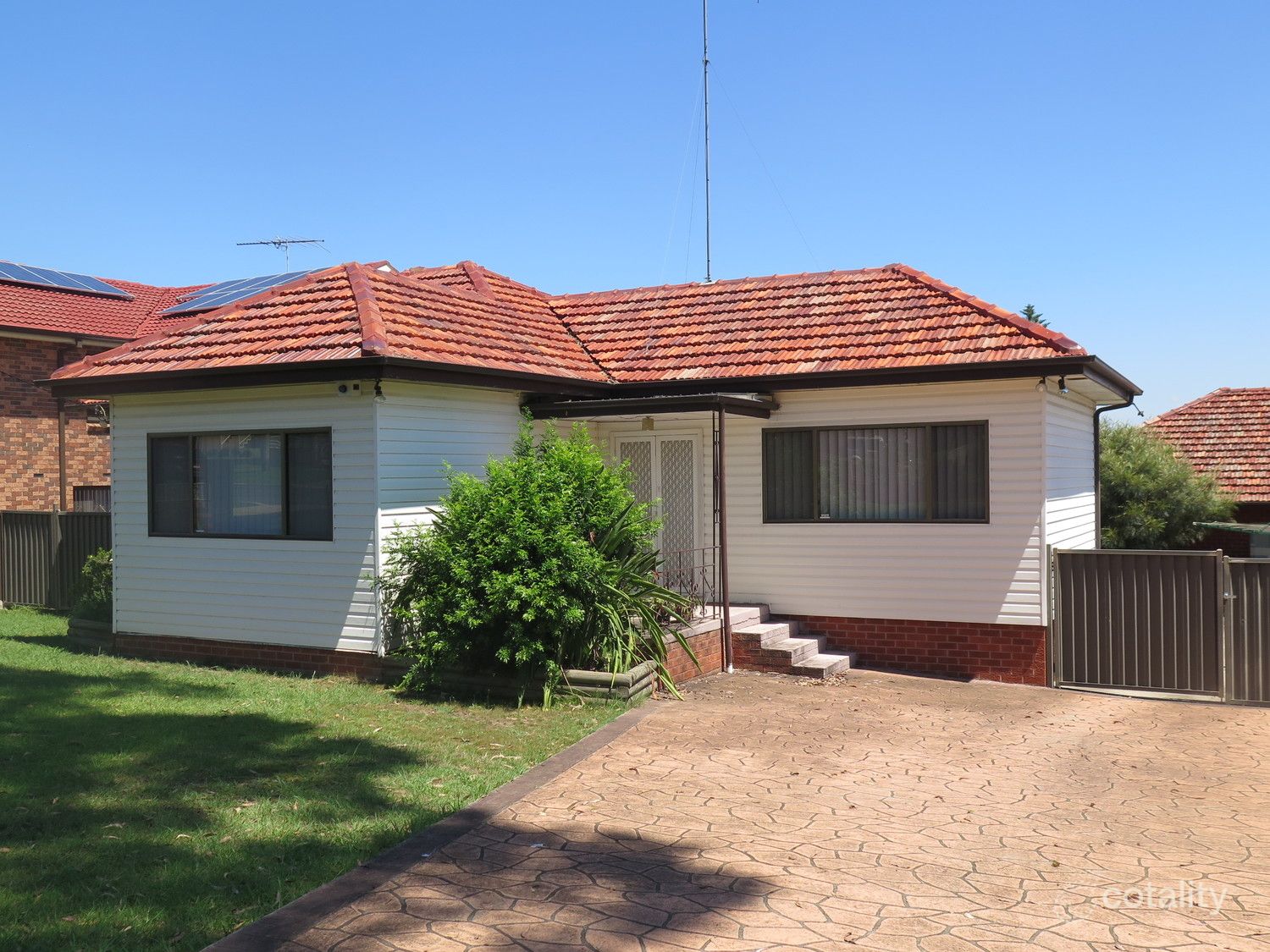 18 Victoria St, Merrylands, NSW 2160