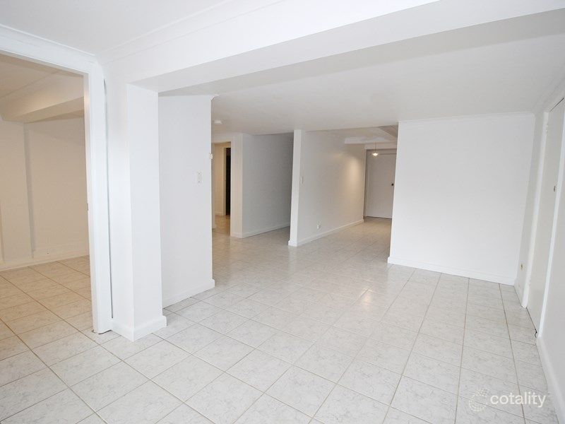 6 Oxford Falls Rd, Beacon Hill, NSW 2100