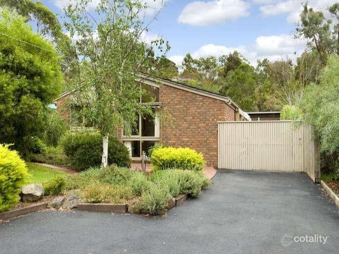 32 Napier Cres, Montmorency, VIC 3094