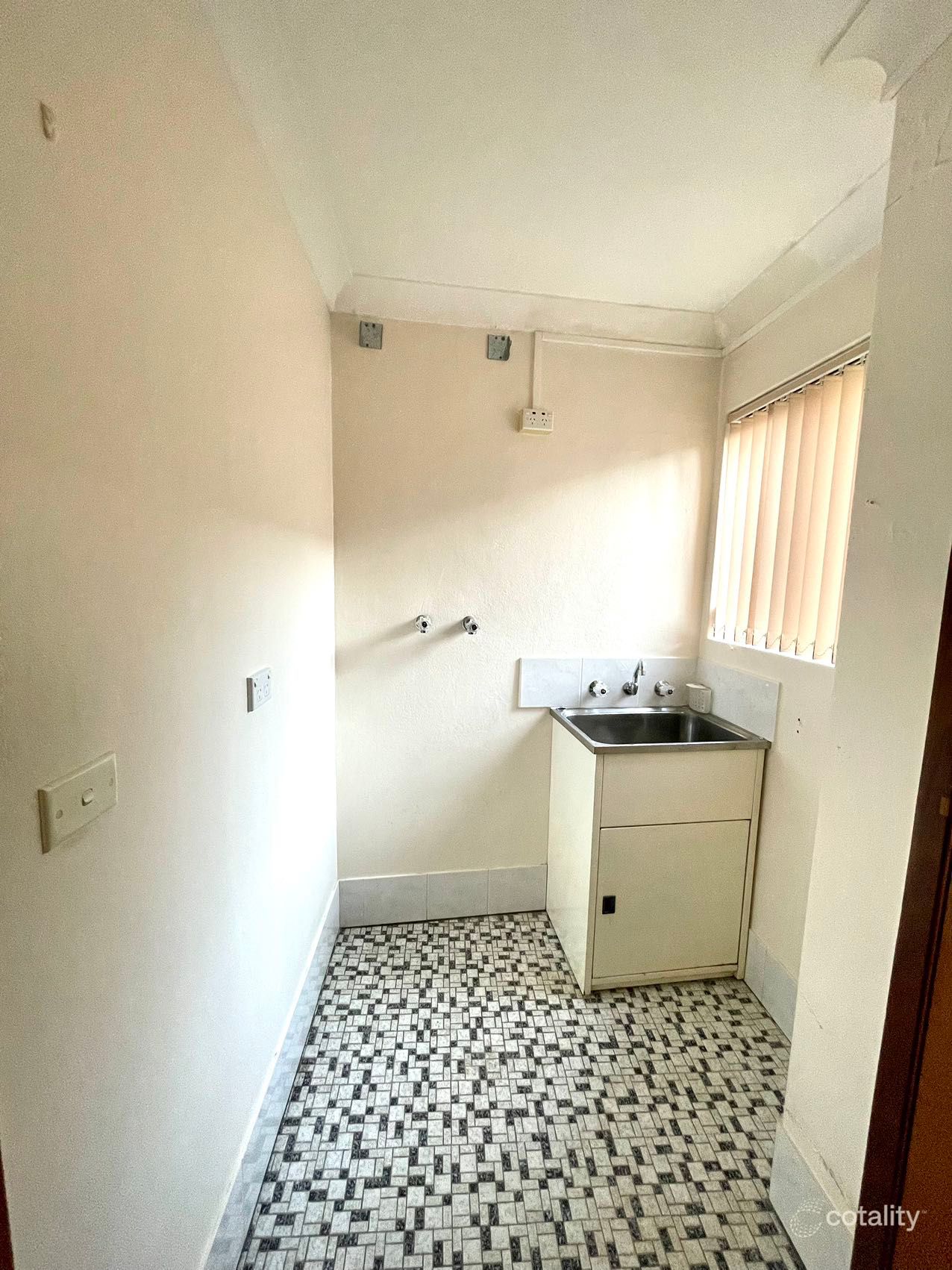 4/4 Joffre St, South Hurstville, NSW 2221