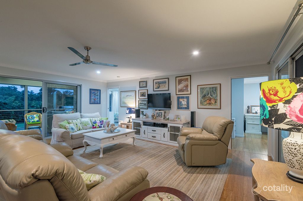 32 Kamala Dr, Lake Macdonald, QLD 4563