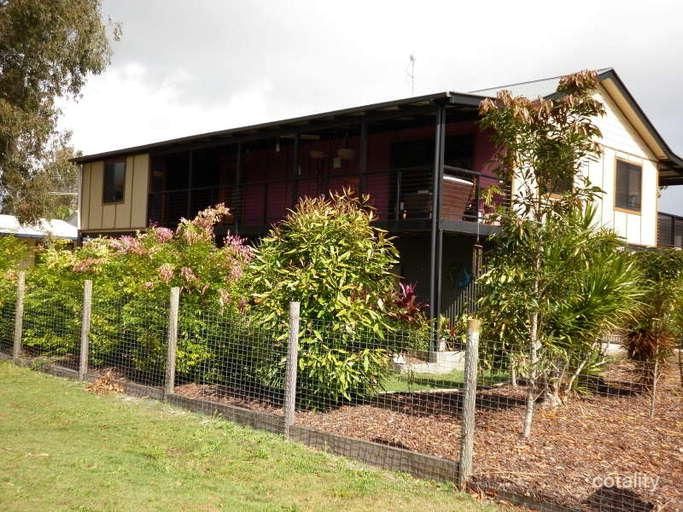 3 Doric Ct, Cooloola Cove, QLD 4580