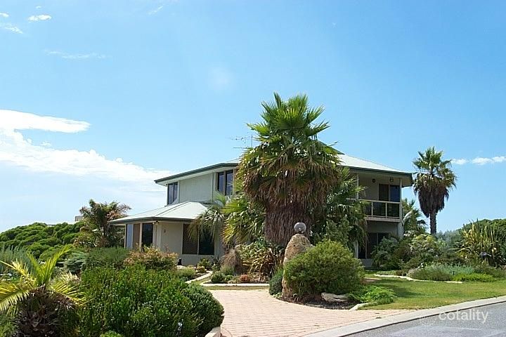 9 Pembroke Ct, Warnbro, WA 6169