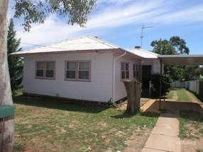 4 Kendall St, Parkes, NSW 2870