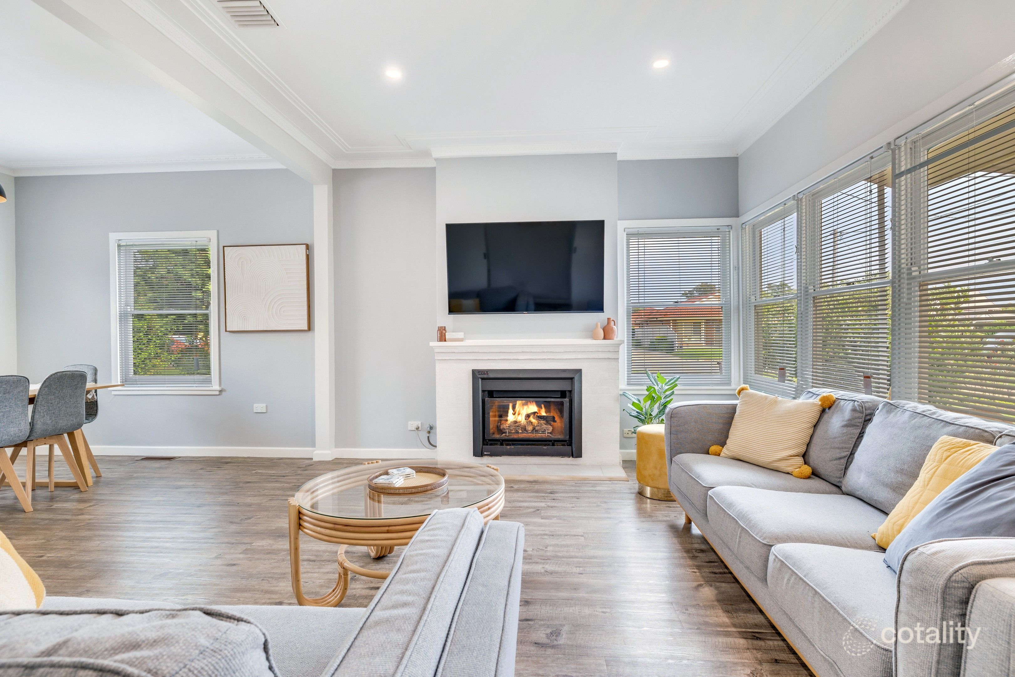 51 Inglis St, Lake Albert, NSW 2650