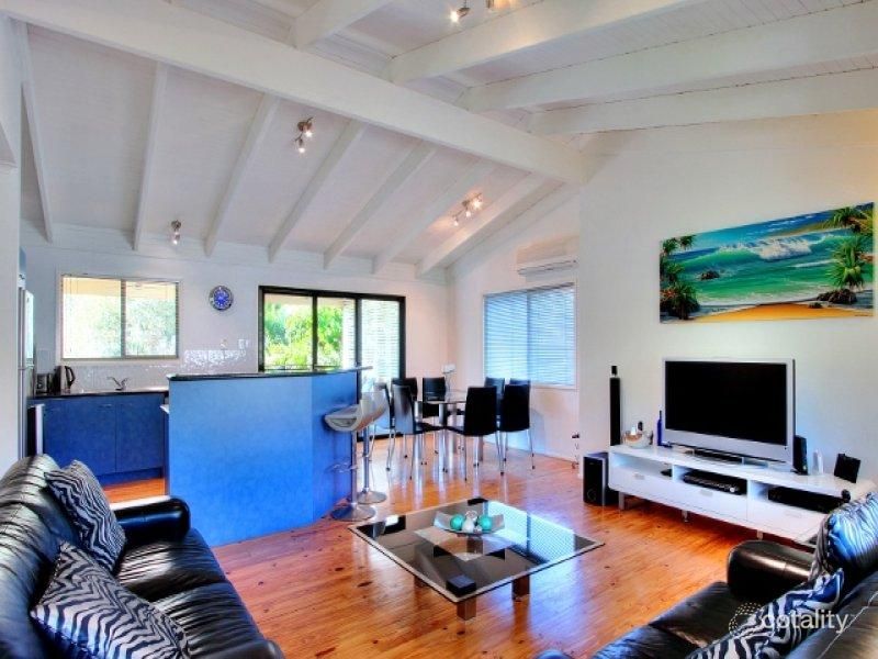 7 Belmore Dr, Rochedale South, QLD 4123