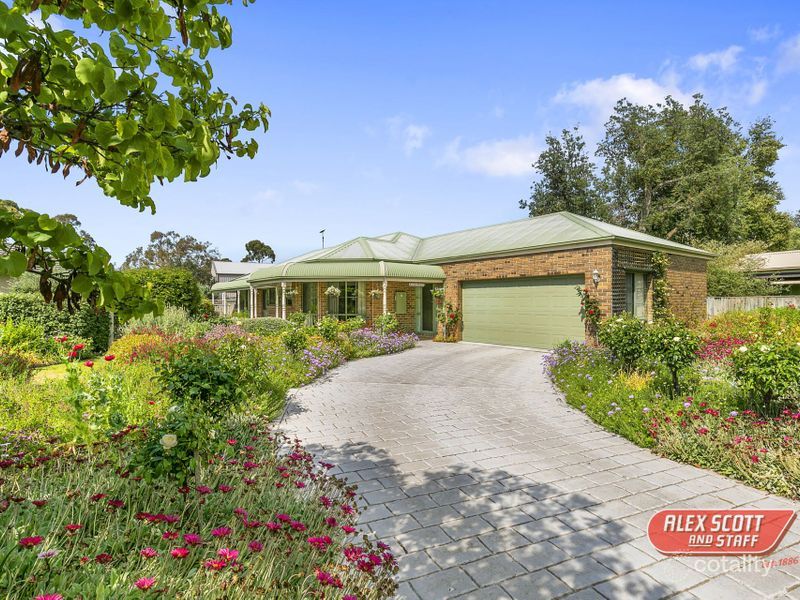 1 Hereward Cl, Cowes, VIC 3922