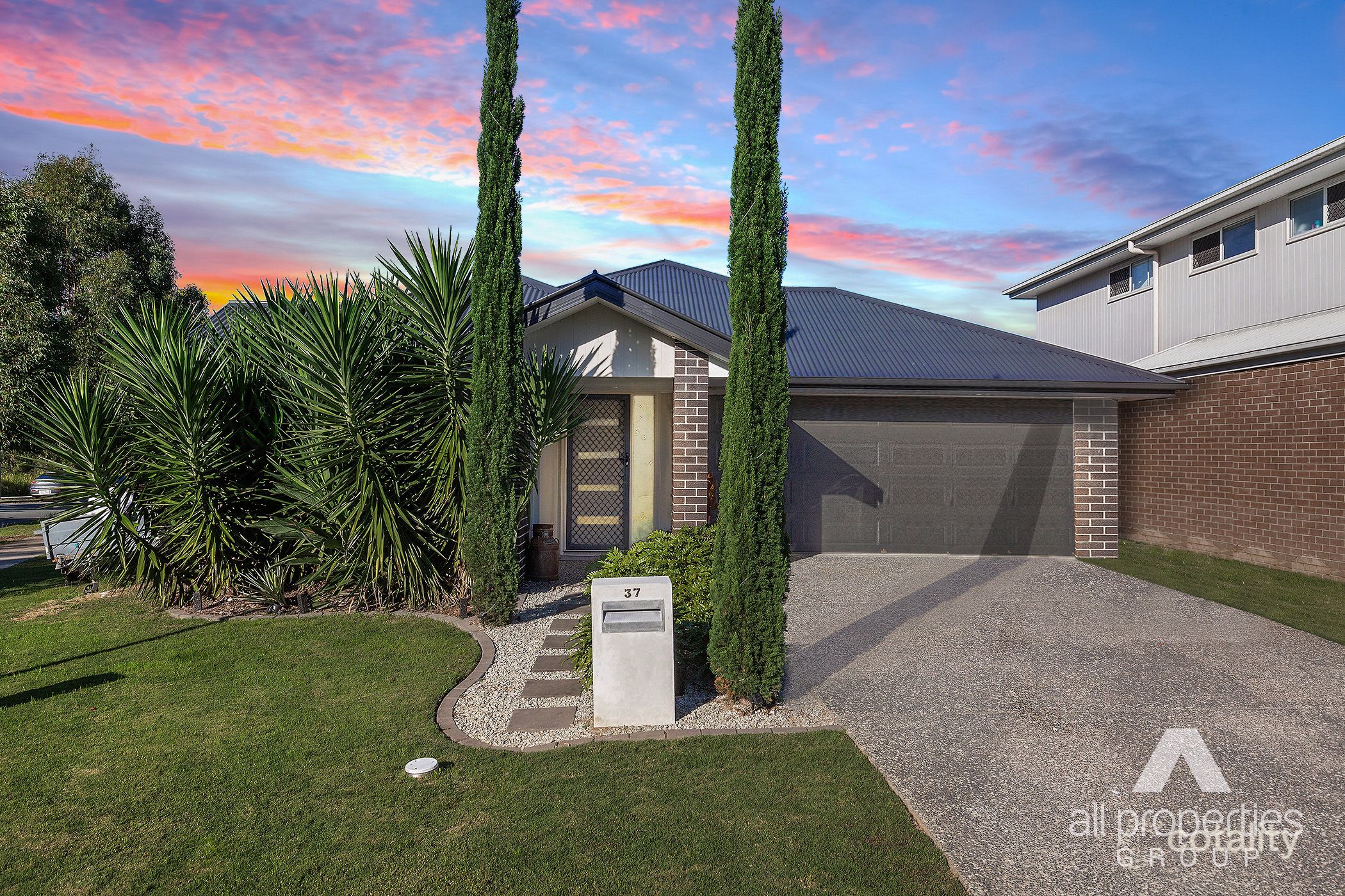 37 Daybreak St, Yarrabilba, QLD 4207