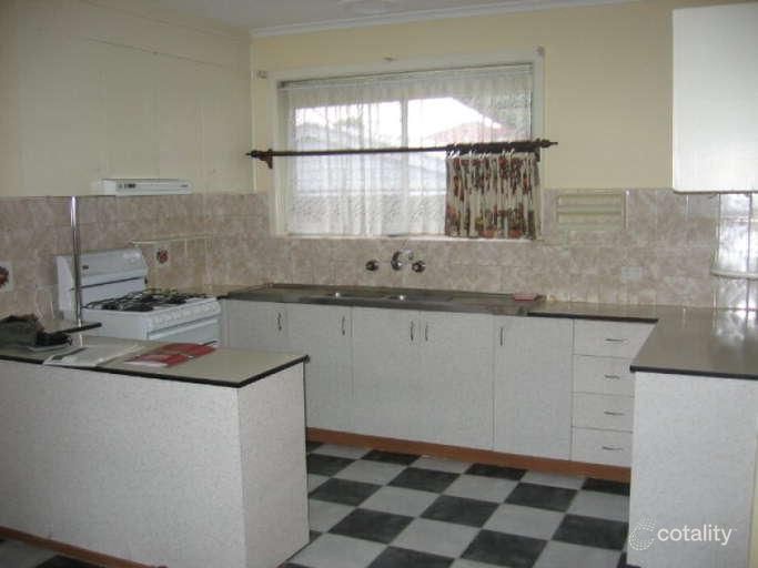 26 Melton Cres, Lalor, VIC 3075