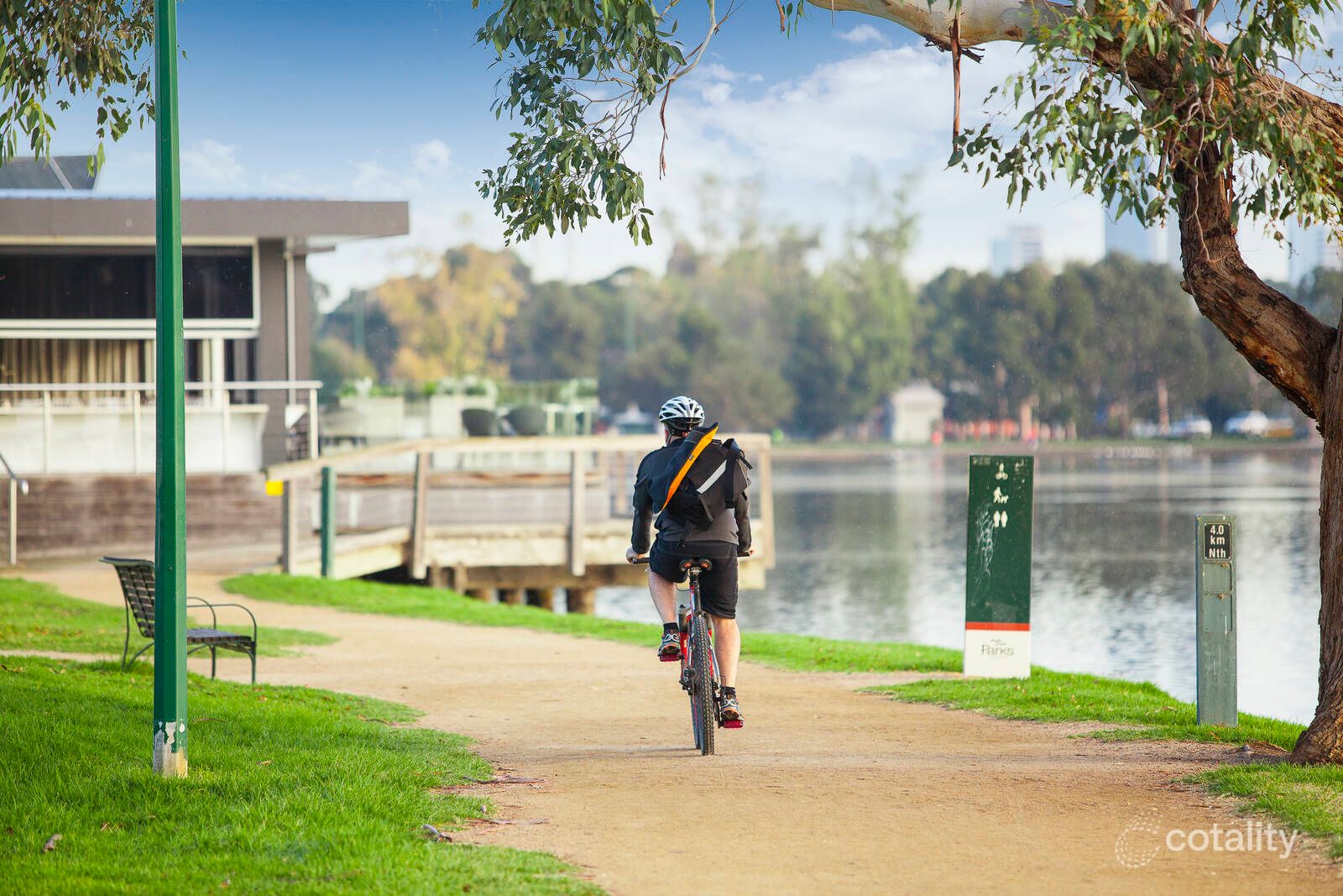 701/55 Queens Rd, Melbourne, VIC 3004