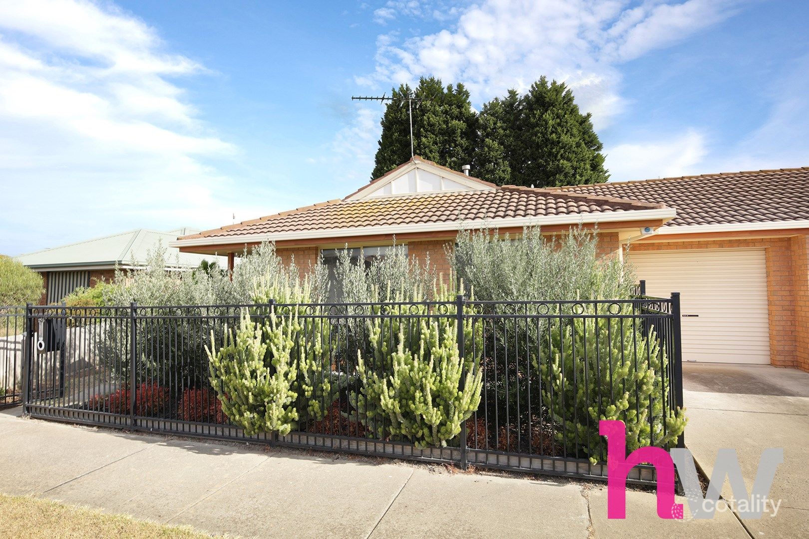 2/5 Katarina Pl, Whittington, VIC 3219