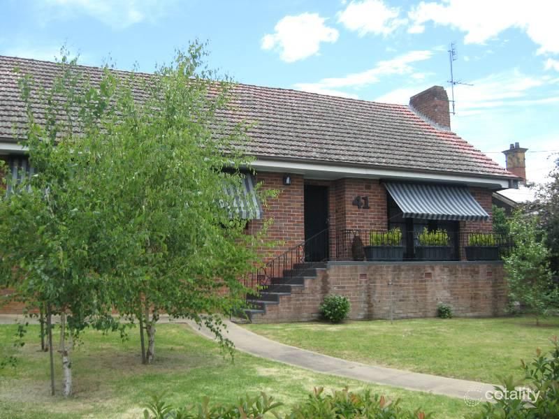41 Wombat St, Young, NSW 2594