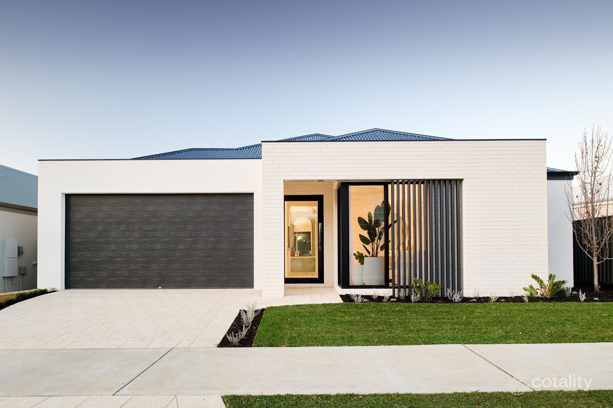 7 Barracoota Loop, Lakelands, WA 6180