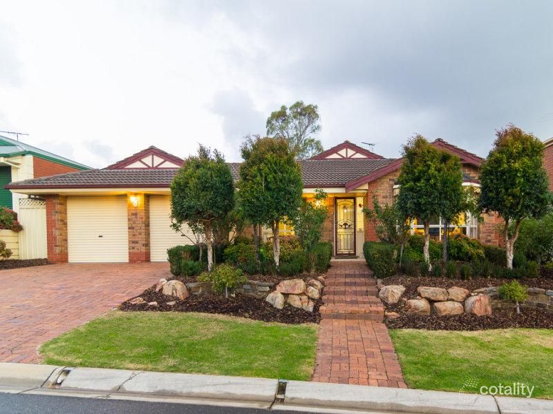 2 Nicholas Walk, Aberfoyle Park, SA 5159