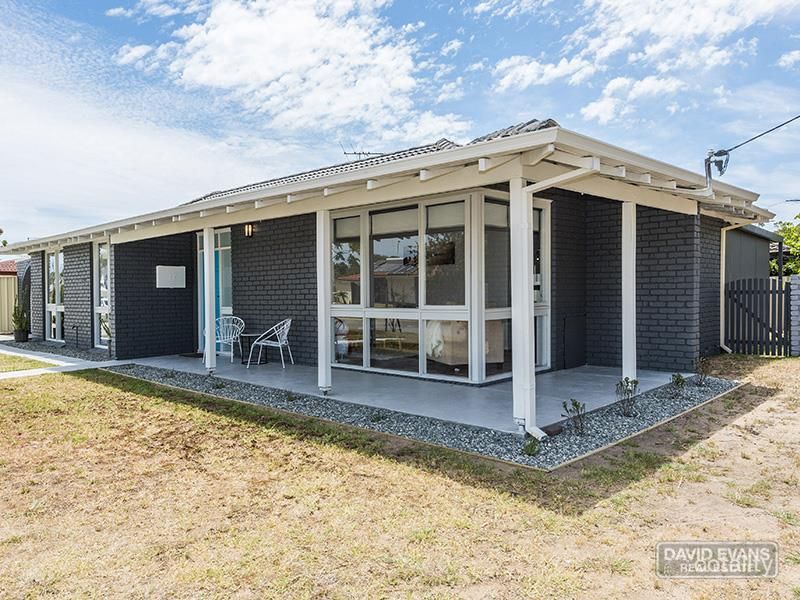 2 Merilup Ct, Hillman, WA 6168