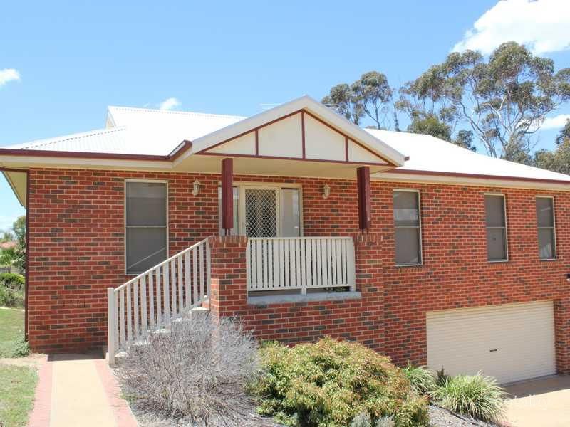 3/20 Higgins Ct, Bacchus Marsh, VIC 3340