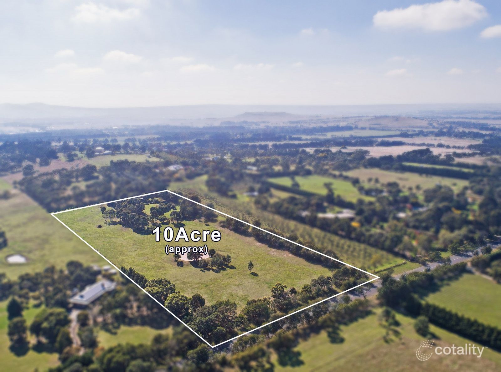 302 Couangalt Rd, Gisborne South, VIC 3437