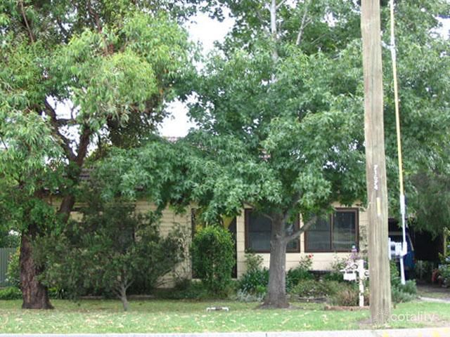 17 Lakelands Dr, Dapto, NSW 2530