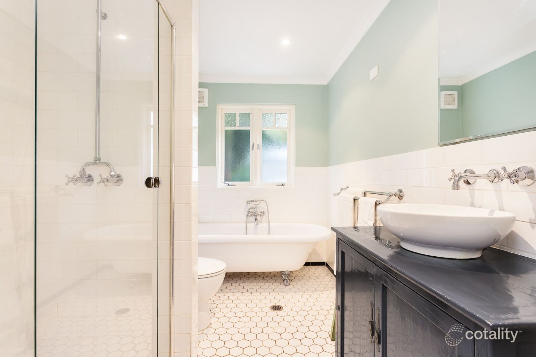 48 Holmesdale St, Marrickville, NSW 2204