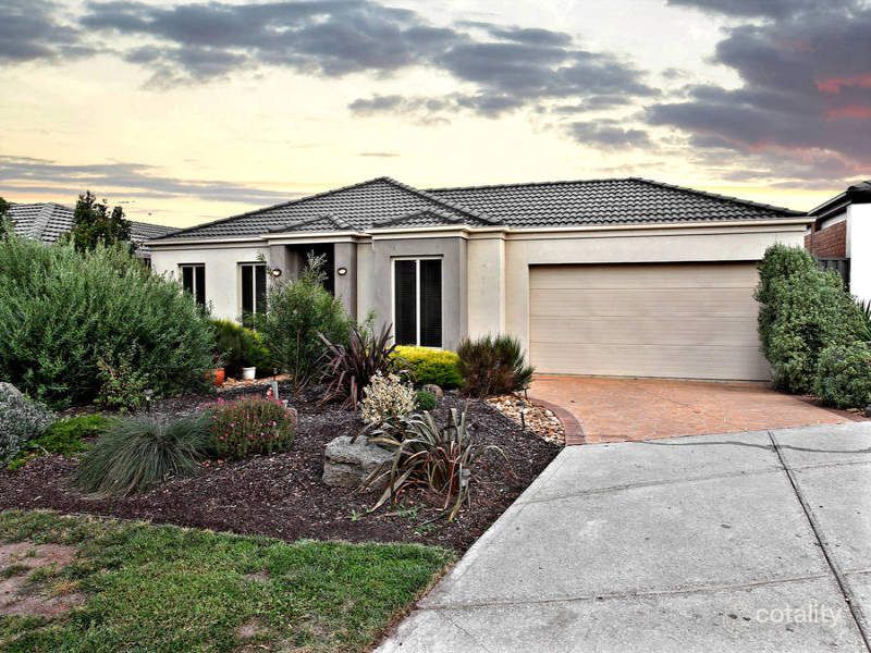 10 Melliodora Ct, Manor Lakes, VIC 3024